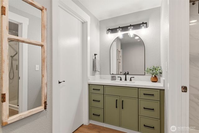 9910 Zircon Drive SW, Lakewood, WA 98498