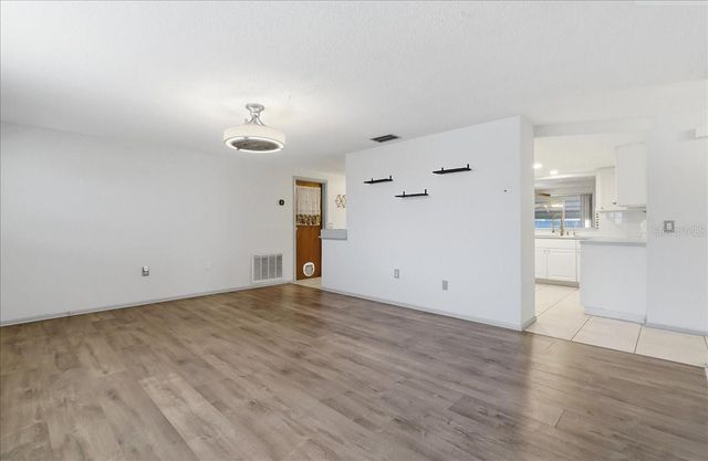 10921 MANCHESTER ROAD, Port Richey, FL 34668