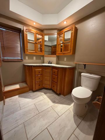 6818 Huron Avenue, Hammond, IN 46323