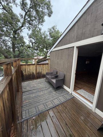 6818 Huron Avenue, Hammond, IN 46323