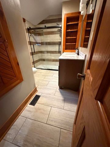 6818 Huron Avenue, Hammond, IN 46323
