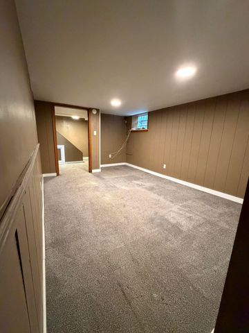 6818 Huron Avenue, Hammond, IN 46323