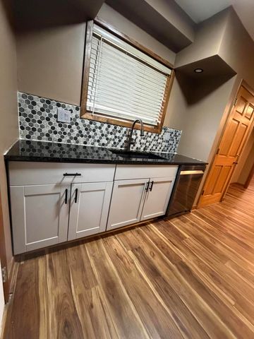 6818 Huron Avenue, Hammond, IN 46323