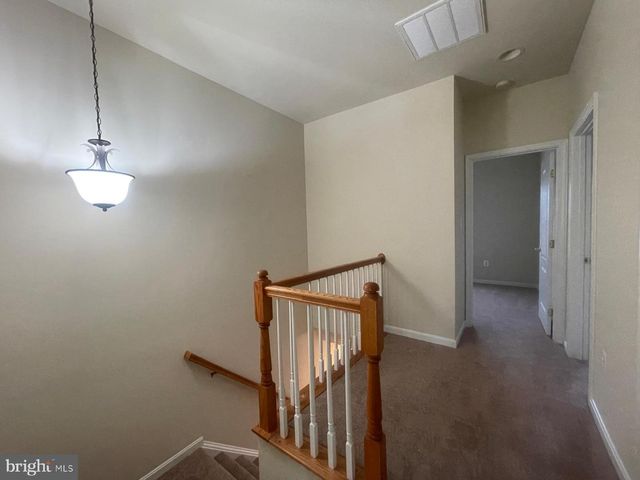 24693 KINGS CANYON SQ, Aldie, VA 20105