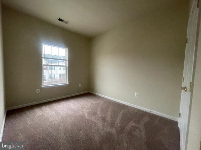 24693 KINGS CANYON SQ, Aldie, VA 20105