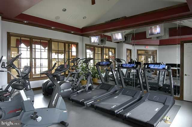 24693 KINGS CANYON SQ, Aldie, VA 20105