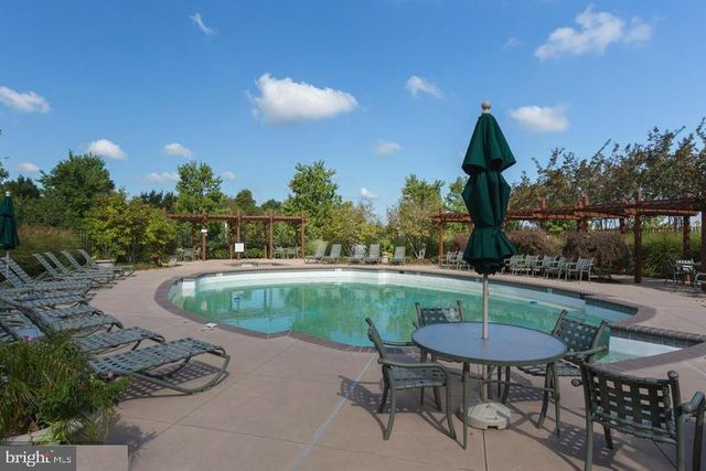 24693 KINGS CANYON SQ, Aldie, VA 20105