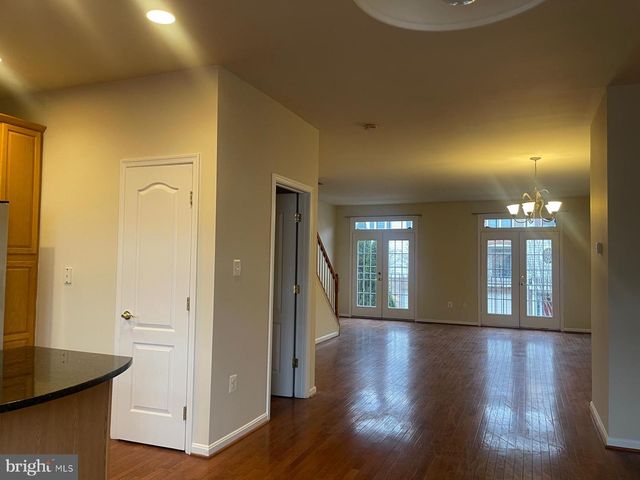 24693 KINGS CANYON SQ, Aldie, VA 20105