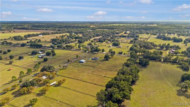 16421 W Highway 326, Morriston, FL 32668
