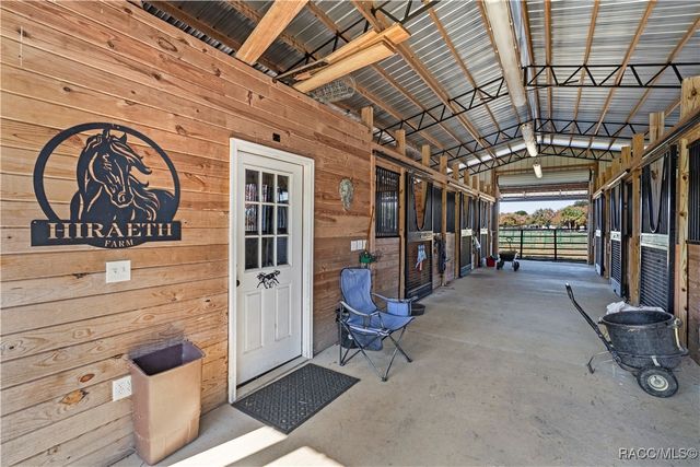 16421 W Highway 326, Morriston, FL 32668