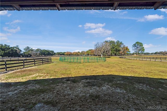 16421 W Highway 326, Morriston, FL 32668