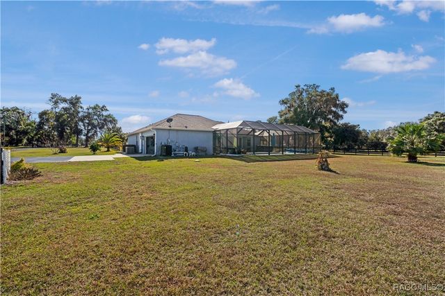 16421 W Highway 326, Morriston, FL 32668