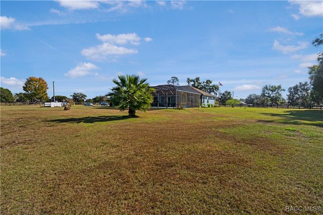 16421 W Highway 326, Morriston, FL 32668