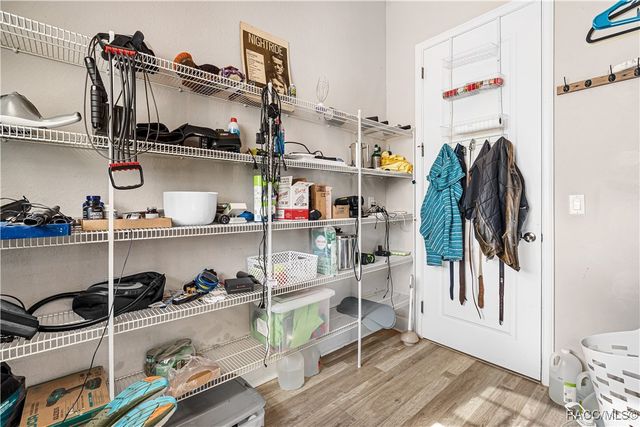 16421 W Highway 326, Morriston, FL 32668