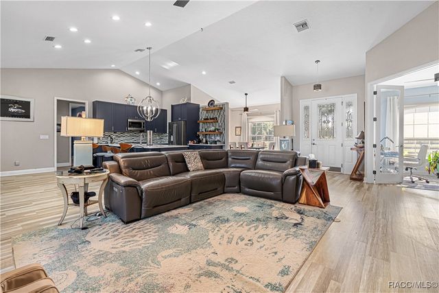 16421 W Highway 326, Morriston, FL 32668