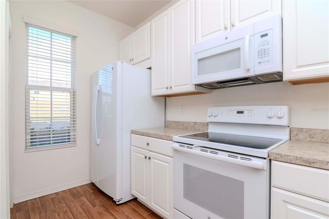 8951 WALNUT GABLE COURT, Riverview, FL 33578