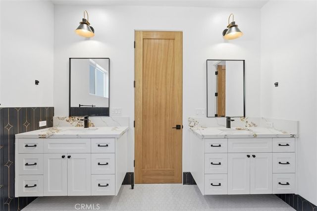 617 N Irena Avenue C, Redondo Beach, CA 90277