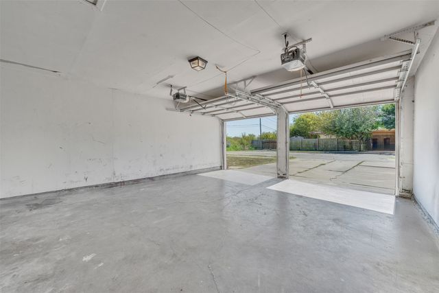 301 Buie Drive, Everman, TX 76140