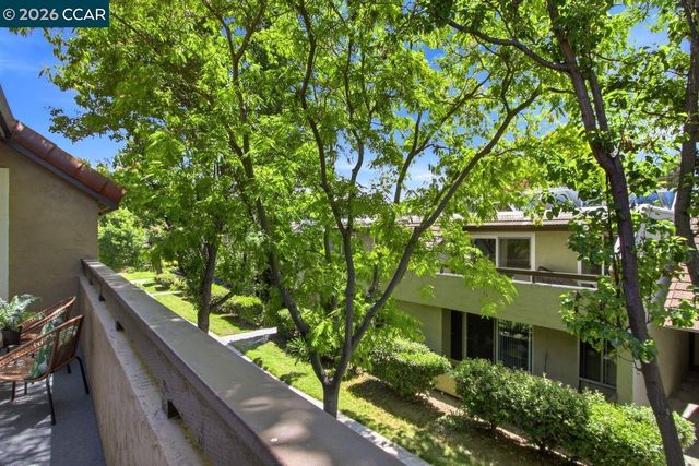 295 Tradewinds 202, San Jose, CA 95123