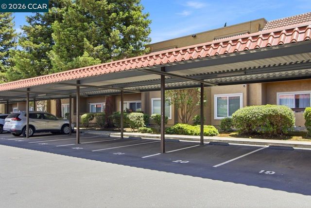295 Tradewinds 202, San Jose, CA 95123