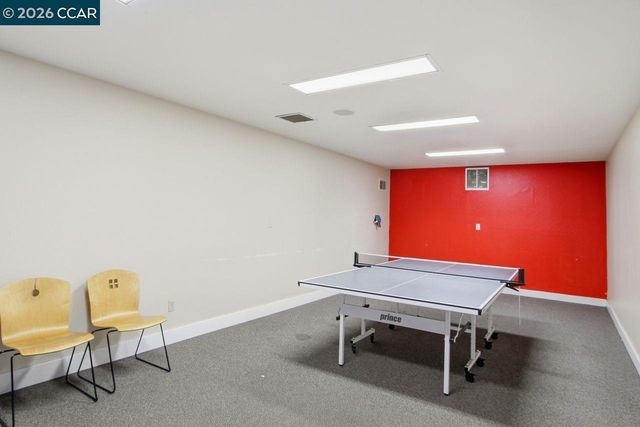 295 Tradewinds 202, San Jose, CA 95123