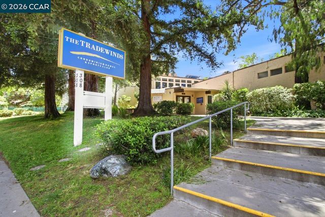 295 Tradewinds 202, San Jose, CA 95123