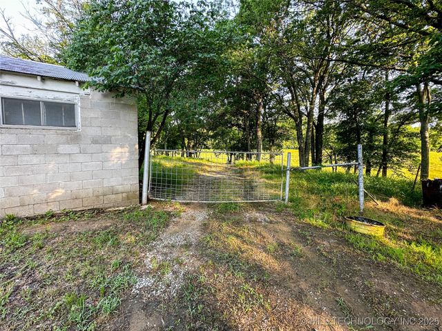 12847 EW 17th Road, Delaware, OK 74027