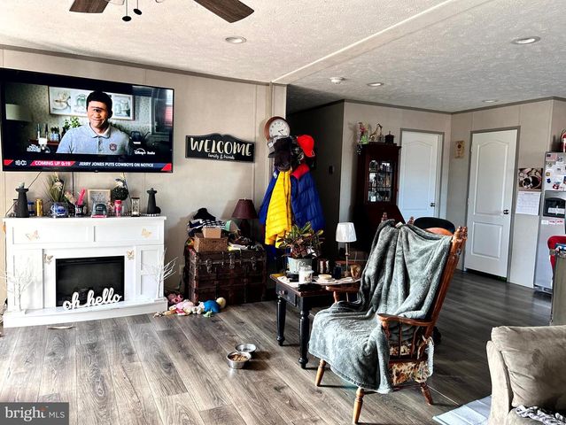 491 TRIMBLE AVE, Martinsburg, WV 25404