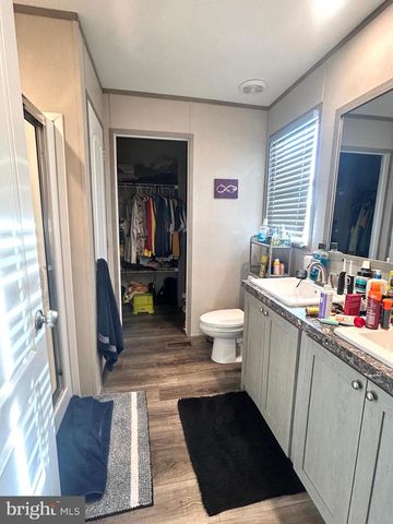 491 TRIMBLE AVE, Martinsburg, WV 25404