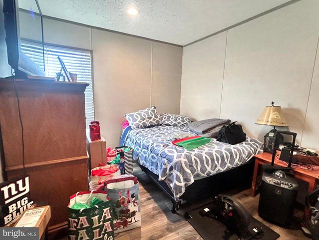 491 TRIMBLE AVE, Martinsburg, WV 25404