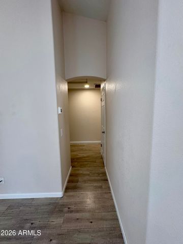 8556 W CAROL Avenue, Peoria, AZ 85345