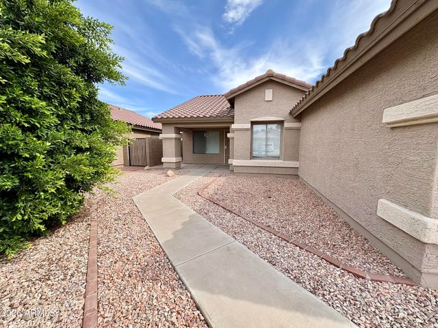 8556 W CAROL Avenue, Peoria, AZ 85345