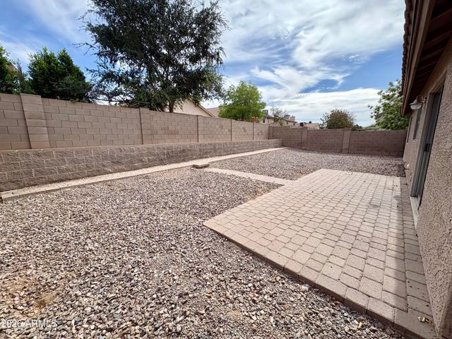 8556 W CAROL Avenue, Peoria, AZ 85345