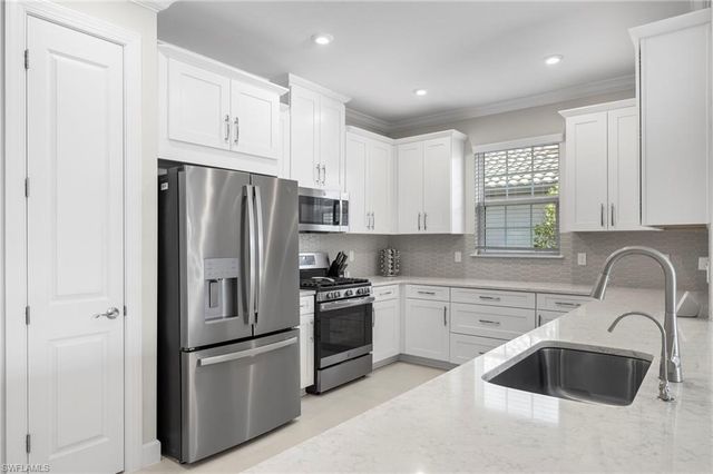 15219 Tolmino ST, Naples, FL 34114