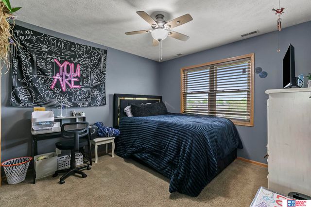 5408 N 15th Street, Lincoln, NE 68521