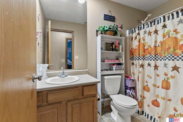 5408 N 15th Street, Lincoln, NE 68521