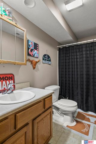 5408 N 15th Street, Lincoln, NE 68521