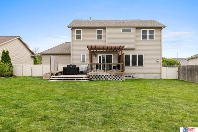 5408 N 15th Street, Lincoln, NE 68521