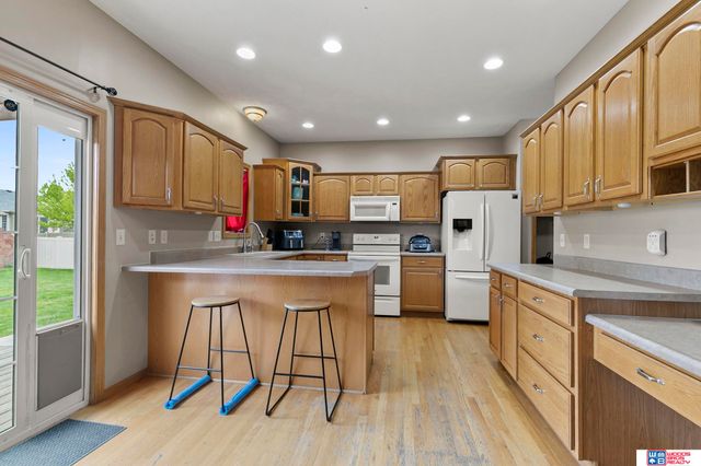 5408 N 15th Street, Lincoln, NE 68521