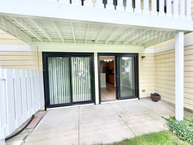 1166 Buckingham Road C1, Wheeling, IL 60090