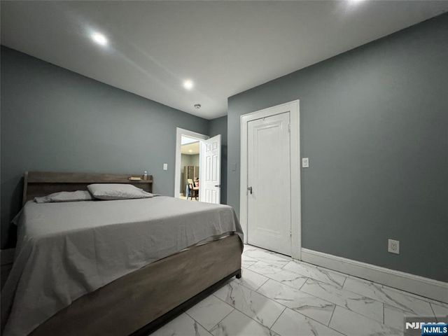 225 19th Street, Paterson, NJ 07524