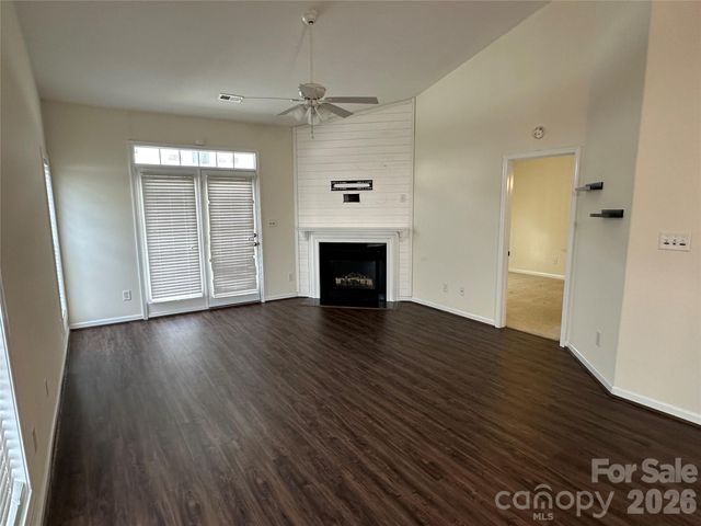 4047 Center Place Drive, Harrisburg, NC 28075