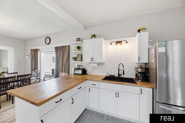2832 Avenue B Avenue, Council Bluffs, IA 51501