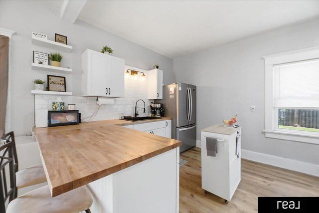 2832 Avenue B Avenue, Council Bluffs, IA 51501