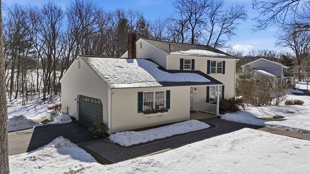 5 Kirsi Circle, Westford, MA 01886