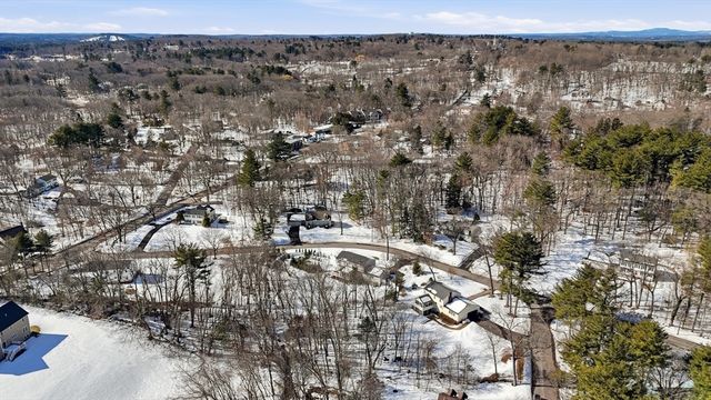 5 Kirsi Circle, Westford, MA 01886