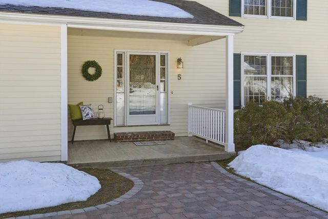 5 Kirsi Circle, Westford, MA 01886