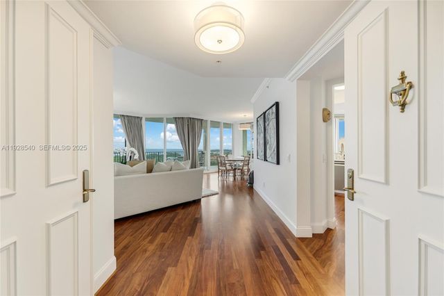 13627 Deering Bay Dr 1004, Coral Gables, FL 33158