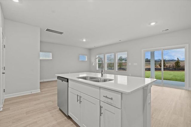 807 Conifer Court, Pendleton, SC 29670