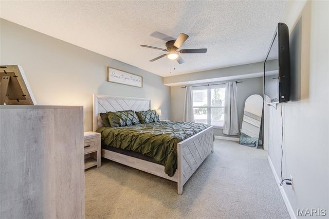 415 Lantana Lane, St Peters, MO 63376